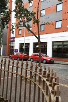 фото отеля Premier Inn City Centre Belfast