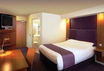 фото отеля Premier Inn City Centre Belfast