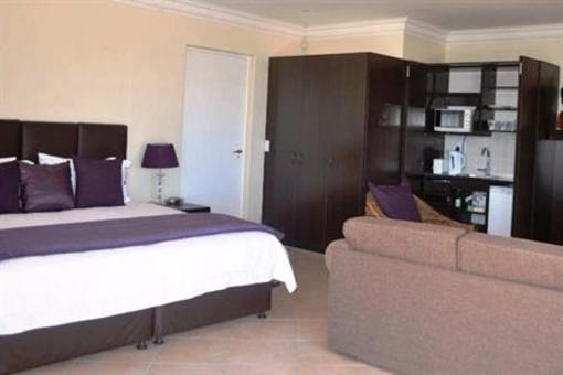 фото отеля Blue Horizon Guest House