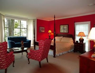 фото отеля Ruby Lodge at Spring Lake Woods