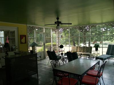 фото отеля Ruby Lodge at Spring Lake Woods