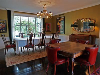 фото отеля Ruby Lodge at Spring Lake Woods