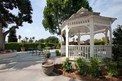 фото отеля Hilton San Bernardino