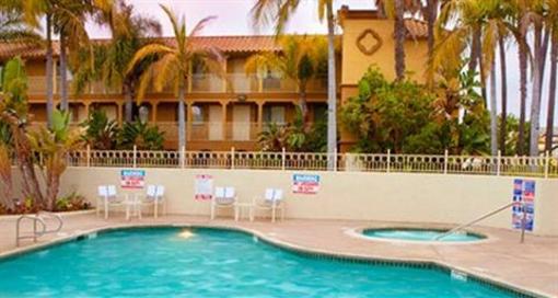 фото отеля Wyndham Garden San Diego near SeaWorld
