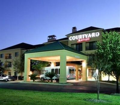 фото отеля Courtyard Houston Intercontinental Airport