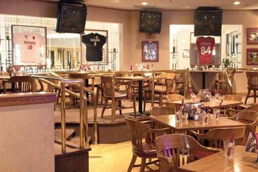 фото отеля Holiday Inn Somerset-Bridgewater