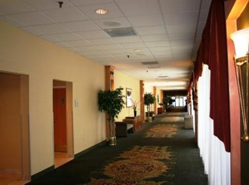 фото отеля Holiday Inn Somerset-Bridgewater