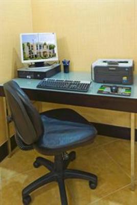 фото отеля Holiday Inn Express & Suites Kendall East Miami