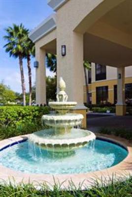фото отеля Holiday Inn Express & Suites Kendall East Miami