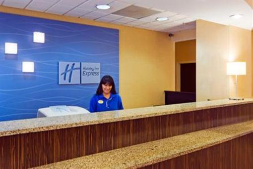 фото отеля Holiday Inn Express & Suites Kendall East Miami
