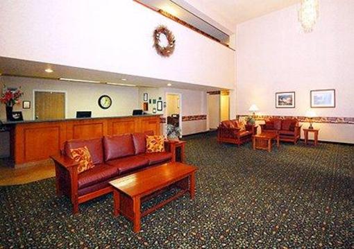 фото отеля Comfort Inn and SuitesTualatin