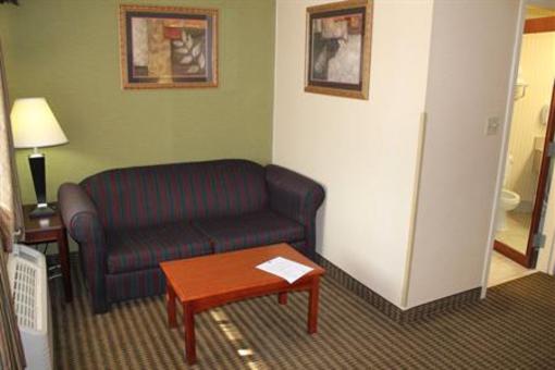 фото отеля BEST WESTERN Plus Celebration Inn & Suites
