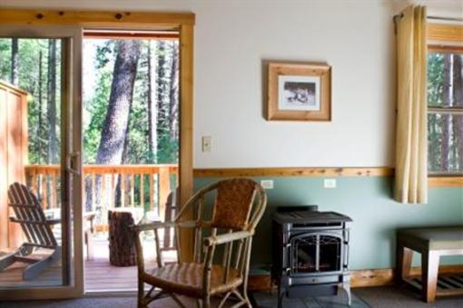 фото отеля Evergreen Lodge at Yosemite