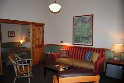 фото отеля Evergreen Lodge at Yosemite