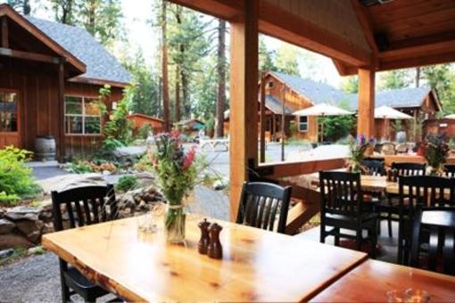 фото отеля Evergreen Lodge at Yosemite