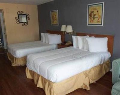 фото отеля Claremont Kissimmee Hotel