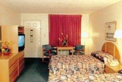 фото отеля Claremont Kissimmee Hotel