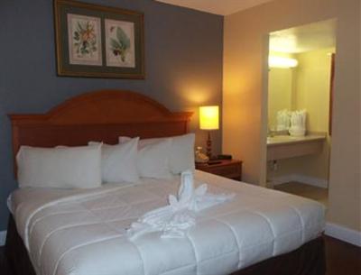 фото отеля Claremont Kissimmee Hotel