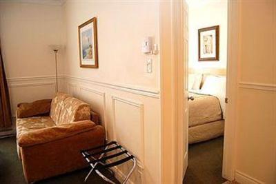 фото отеля Parc Suites Hotel