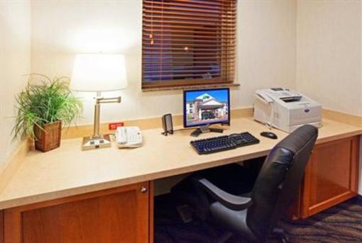 фото отеля Holiday Inn Express Hotel & Suites Vernal