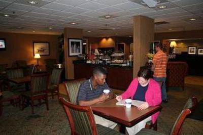 фото отеля Hampton Inn Walnut Grove Memphis