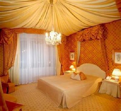 фото отеля Bristol Hotel Salzburg