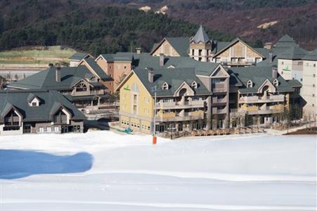 фото отеля Holiday Inn and Suites Alpensia Pyeongchang Suites