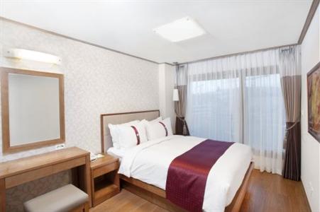 фото отеля Holiday Inn and Suites Alpensia Pyeongchang Suites