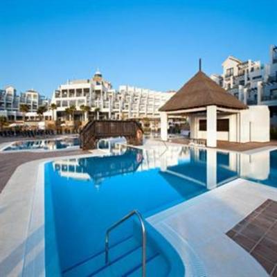 фото отеля Fuerte Estepona Suites