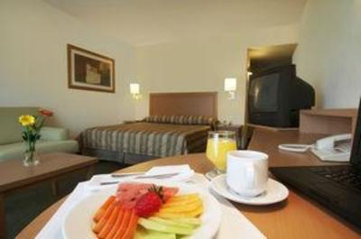 фото отеля Fiesta Inn Ecatepec Mexico City