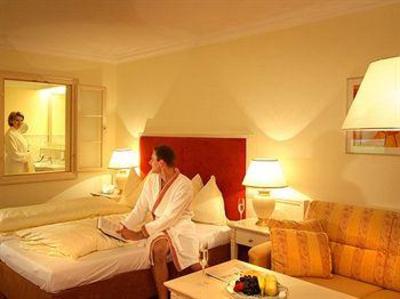 фото отеля Parkhotel Bad Schallerbach