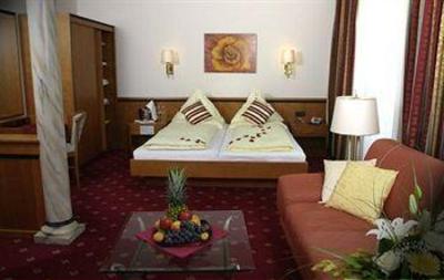 фото отеля Parkhotel Bad Schallerbach
