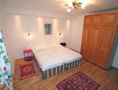 фото отеля Holiday House Rudi