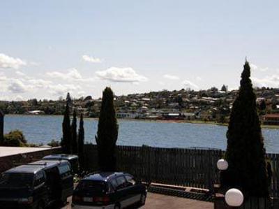 фото отеля Cascades Motor Lodge Taupo