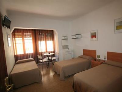 фото отеля Hostal Juventus