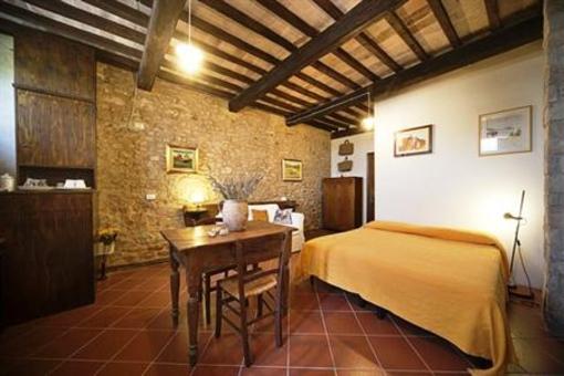 фото отеля Azienda Agrituristica S.Cristoforo alla Vallugola
