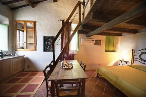 фото отеля Azienda Agrituristica S.Cristoforo alla Vallugola