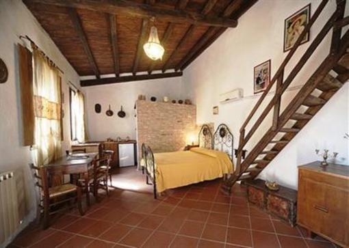 фото отеля Azienda Agrituristica S.Cristoforo alla Vallugola