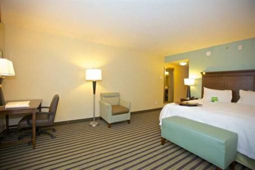 фото отеля Hampton Inn & Suites Adairsville