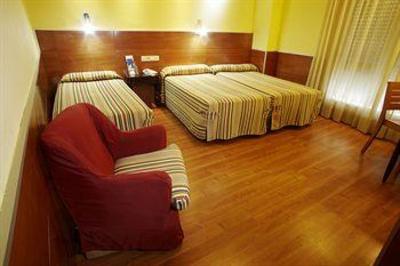 фото отеля Hotel Girona Nord