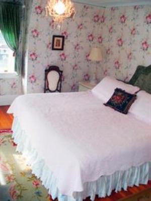 фото отеля Hilltop House Bed & Breakfast Amenia
