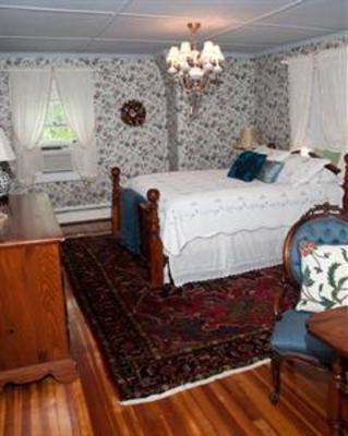 фото отеля Hilltop House Bed & Breakfast Amenia
