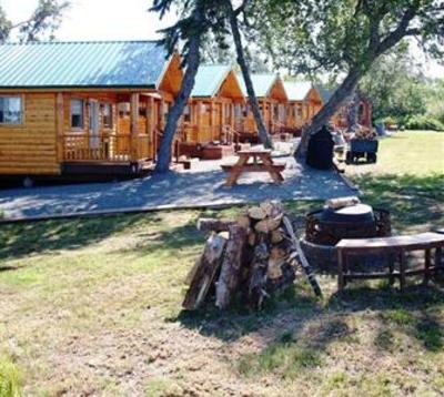 фото отеля Cabins on the Bluff