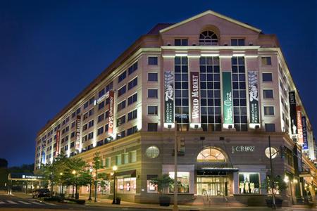 фото отеля Embassy Suites Chevy Chase Pavilion Washington D.C.