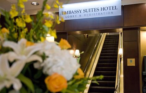 фото отеля Embassy Suites Chevy Chase Pavilion Washington D.C.