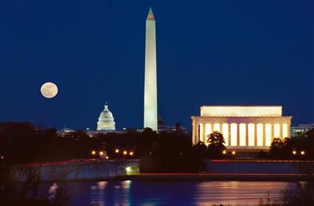 фото отеля Embassy Suites Chevy Chase Pavilion Washington D.C.