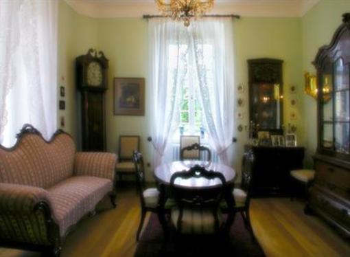 фото отеля Bed And Breakfast Burg Bruch