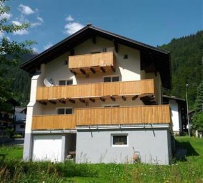 фото отеля Aktiv-Ferienwohnungen Montafon