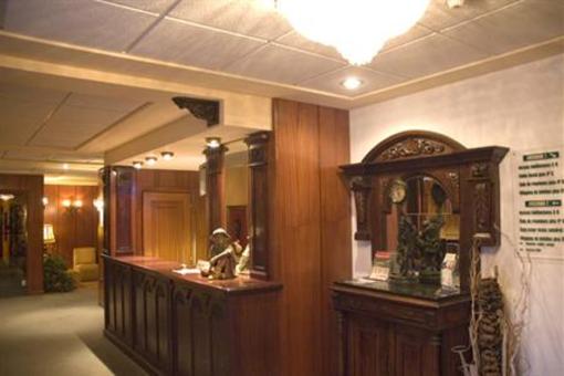 фото отеля Hostal La Salle
