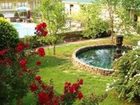 фото отеля Golden Manor Inn & Suites